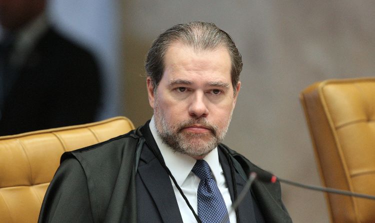 Ministro Dias Toffoli na mira da Polícia Federal