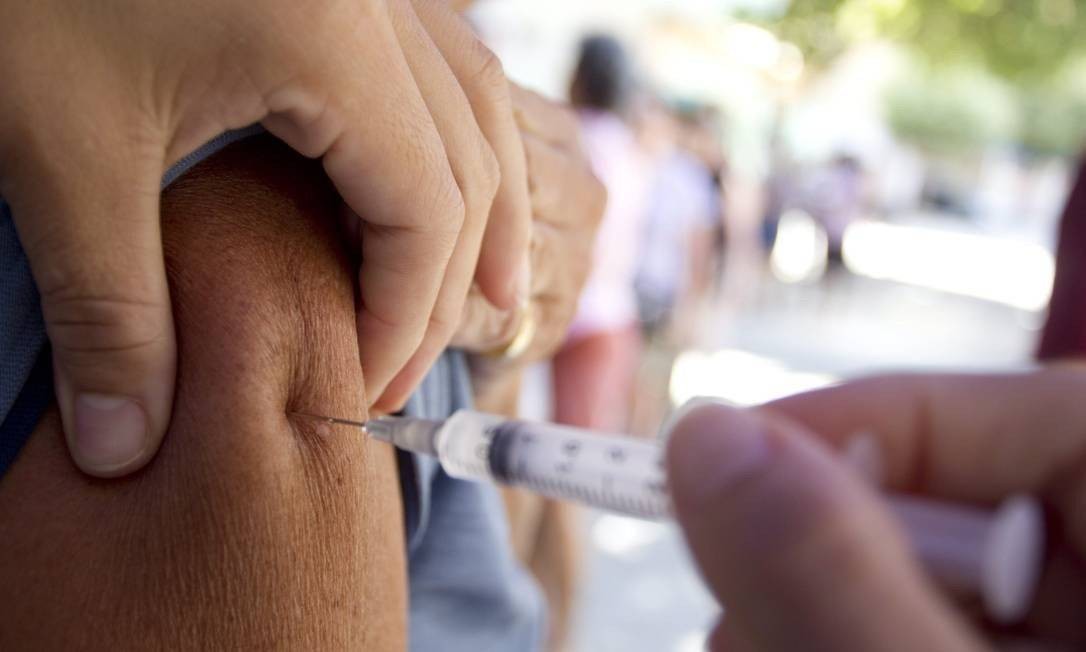 Vacinação: No Rio o público vacinado serão pessoas em geral a partir de 59 anos