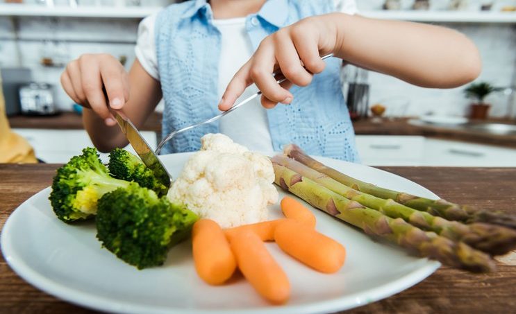 Campanha alerta sobre a obesidade infantil