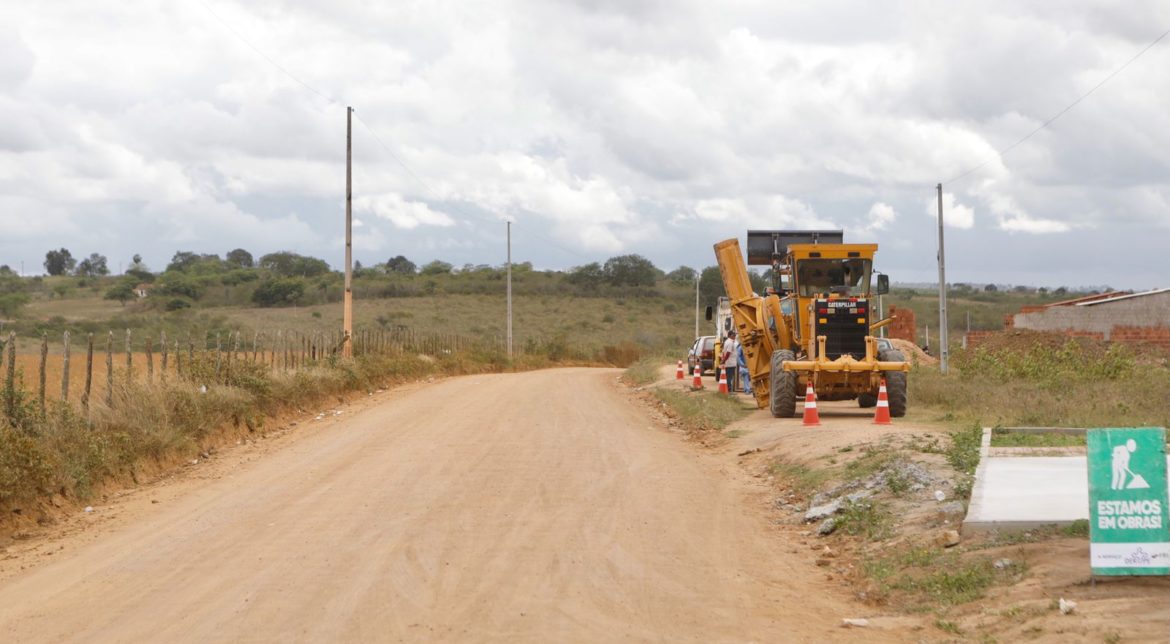 Governo de Pernambuco inicia implantação e pavimentação de estrada em Glória do Goitá