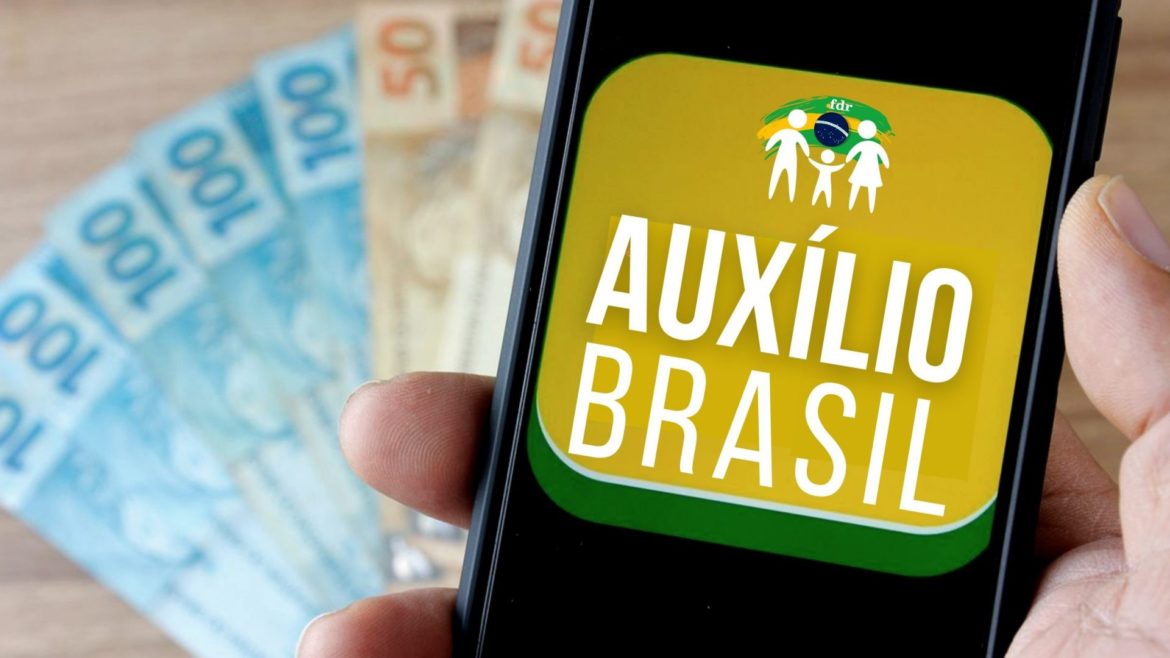 O Auxílio Brasil no valor de R $400 começa a ser pago hoje.