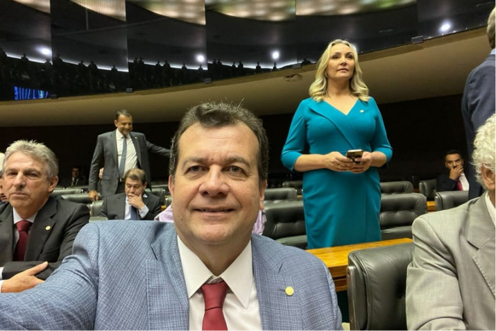 Continuidade de um legado: Waldemar Oliveira toma posse como Deputado Federal em Brasília