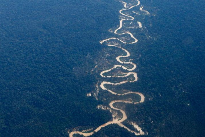 Aeronave é destruída após fechamento do espaço aéreo em terra Yanomami